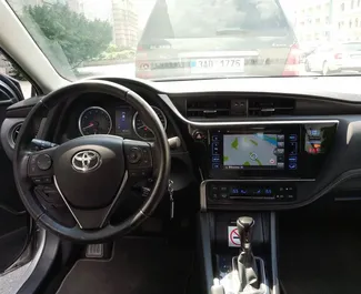 Toyota Corolla 2018 zur Miete verfügbar in Prag, mit Kilometerbegrenzung unbegrenzte.