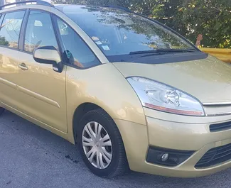 Vermietung Citroen C4 Grand Picasso. Komfort, Premium, Minivan Fahrzeug zur Miete in Montenegro ✓ Kaution Keine Kaution ✓ Versicherungsoptionen KFZ-HV, TKV, VKV Plus, Insassen, Diebstahlschutz, Ausland.