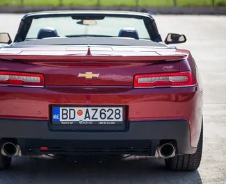 Chevrolet Camaro Cabrio 2015 zur Miete verfügbar in Budva, mit Kilometerbegrenzung unbegrenzte.