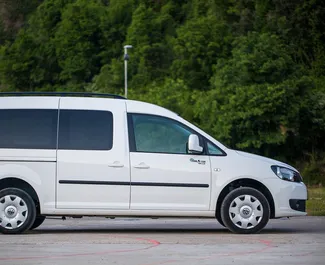 Autovermietung Volkswagen Caddy Maxi Nr.1111 Automatisch in Budva, ausgestattet mit einem 1,6L Motor ➤ Von Nikola in Montenegro.