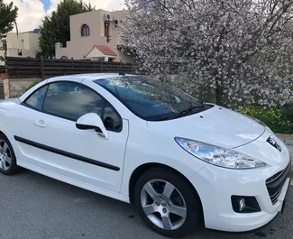 Frontansicht eines Mietwagens Peugeot 207cc in Paphos, Zypern ✓ Auto Nr.1216. ✓ Automatisch TM ✓ 0 Bewertungen.