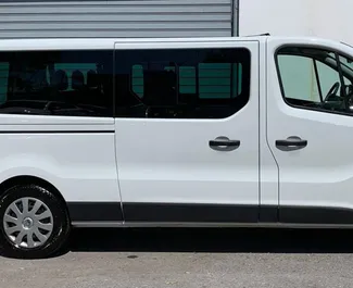 Mietwagen Renault Trafic 2017 in Griechenland, mit Diesel-Kraftstoff und 115 PS ➤ Ab 78 EUR pro Tag.