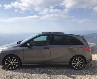 Vermietung Mercedes-Benz B180. Komfort, Premium Fahrzeug zur Miete in Montenegro ✓ Kaution Einzahlung von 200 EUR ✓ Versicherungsoptionen KFZ-HV, TKV, VKV Plus, Ausland.