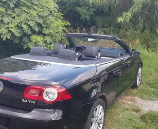 Volkswagen Eos 2010 mit Antriebssystem Frontantrieb, verfügbar in Bar.