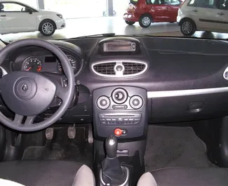 Mietwagen Renault Clio 3 2013 in Griechenland, mit Benzin-Kraftstoff und 70 PS ➤ Ab 44 EUR pro Tag.