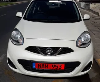 Vermietung Nissan March. Wirtschaft Fahrzeug zur Miete auf Zypern ✓ Kaution Einzahlung von 250 EUR ✓ Versicherungsoptionen KFZ-HV, TKV, Junge.