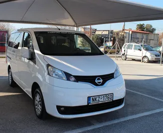 Autovermietung Nissan Evalia Nr.1717 Schaltgetriebe am Flughafen Thessaloniki, ausgestattet mit einem 1,5L Motor ➤ Von Anna in Griechenland.