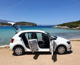 Autovermietung Volkswagen Polo Nr.1781 Schaltgetriebe auf Kreta, ausgestattet mit einem 1,0L Motor ➤ Von Manolis in Griechenland.