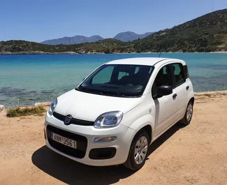 Frontansicht eines Mietwagens Fiat Panda auf Kreta, Griechenland ✓ Auto Nr.1745. ✓ Schaltgetriebe TM ✓ 1 Bewertungen.