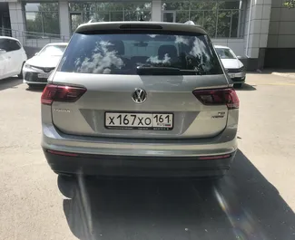 Volkswagen Tiguan 2019 zur Miete verfügbar am Flughafen Simferopol, mit Kilometerbegrenzung 250 km/Tag.