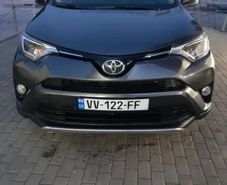 Frontansicht eines Mietwagens Toyota Rav4 in Tiflis, Georgien ✓ Auto Nr.1888. ✓ Automatisch TM ✓ 1 Bewertungen.