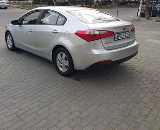 Benzin 1,7L Motor von Kia Cerato 2013 zur Miete in Tiflis.