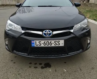 Autovermietung Toyota Camry Nr.1989 Automatisch in Tiflis, ausgestattet mit einem 2,5L Motor ➤ Von Irakli in Georgien.