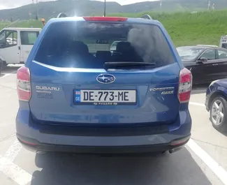 Benzin 2,5L Motor von Subaru Forester 2016 zur Miete in Tiflis.