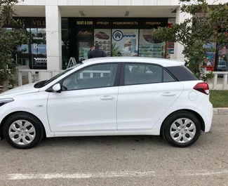 Mietwagen Hyundai i20 2017 in Montenegro, mit Benzin-Kraftstoff und 100 PS ➤ Ab 25 EUR pro Tag.