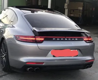 Diesel 4,0L Motor von Porsche Panamera 2019 zur Miete in Bar.