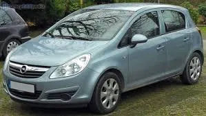 Frontansicht eines Mietwagens Opel Corsa in Durres, Albanien ✓ Auto Nr.2150. ✓ Schaltgetriebe TM ✓ 0 Bewertungen.