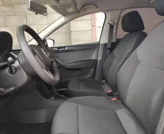 Skoda Rapid 2018 zur Miete verfügbar in Simferopol, mit Kilometerbegrenzung unbegrenzte.