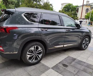Mietwagen Hyundai Santa Fe 2021 auf der Krim, mit Benzin-Kraftstoff und 200 PS ➤ Ab 5487 RUB pro Tag.