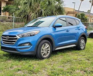 Frontansicht eines Mietwagens Hyundai Tucson am Flughafen Athen, Griechenland ✓ Auto Nr.2783. ✓ Automatisch TM ✓ 0 Bewertungen.