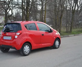 Mietwagen Chevrolet Spark 2013 auf der Krim, mit Benzin-Kraftstoff und 90 PS ➤ Ab 1534 RUB pro Tag.