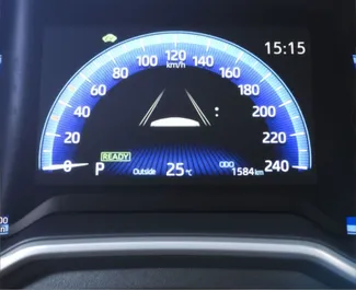 Mietwagen Toyota Corolla Touring Sports 2021 in Bulgarien, mit Benzin-Kraftstoff und 122 PS ➤ Ab 34 EUR pro Tag.