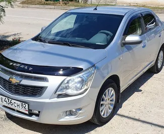 Frontansicht eines Mietwagens Chevrolet Cobalt in Feodosiya, Krim ✓ Auto Nr.3446. ✓ Automatisch TM ✓ 0 Bewertungen.