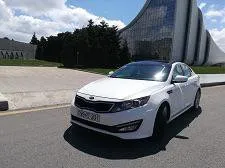 Frontansicht eines Mietwagens Kia Optima in Baku, Aserbaidschan ✓ Auto Nr.3577. ✓ Automatisch TM ✓ 0 Bewertungen.