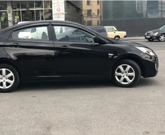 Autovermietung Hyundai Accent Nr.3541 Automatisch in Baku, ausgestattet mit einem 1,4L Motor ➤ Von Haldun in Aserbaidschan.