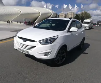 Frontansicht eines Mietwagens Hyundai Ix35 in Baku, Aserbaidschan ✓ Auto Nr.3576. ✓ Automatisch TM ✓ 0 Bewertungen.