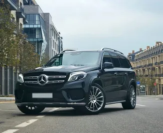 Frontansicht eines Mietwagens Mercedes-Benz GLS-Class in Baku, Aserbaidschan ✓ Auto Nr.3551. ✓ Automatisch TM ✓ 0 Bewertungen.