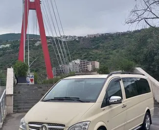 Frontansicht eines Mietwagens Mercedes-Benz Vito in Tiflis, Georgien ✓ Auto Nr.3675. ✓ Automatisch TM ✓ 1 Bewertungen.