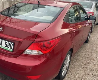 Autovermietung Hyundai Accent Blue Nr.3814 Schaltgetriebe am Flughafen Antalya, ausgestattet mit einem 1,5L Motor ➤ Von Sefa in der Türkei.