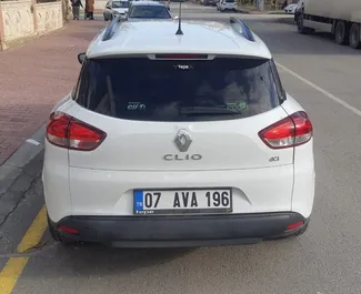 Autovermietung Renault Clio Grandtour Nr.3743 Schaltgetriebe am Flughafen Antalya, ausgestattet mit einem 1,5L Motor ➤ Von Serdar in der Türkei.