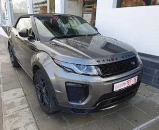 Frontansicht eines Mietwagens Land Rover Range Rover Evoque Cabrio in Limassol, Zypern ✓ Auto Nr.3980. ✓ Automatisch TM ✓ 0 Bewertungen.