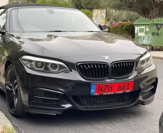 Mietwagen BMW 218i Cabrio 2018 auf Zypern, mit Benzin-Kraftstoff und 185 PS ➤ Ab 120 EUR pro Tag.
