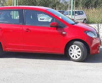 Frontansicht eines Mietwagens Skoda Citigo in Tivat, Montenegro ✓ Auto Nr.509. ✓ Schaltgetriebe TM ✓ 1 Bewertungen.