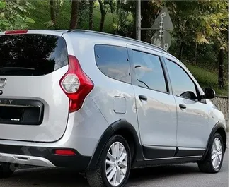 Autovermietung Dacia Lodgy Stepway Nr.4079 Schaltgetriebe am Flughafen Antalya, ausgestattet mit einem 1,5L Motor ➤ Von Onur in der Türkei.