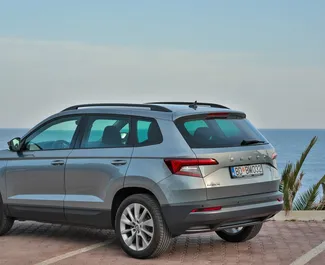 Vermietung Skoda Karoq. Komfort, Crossover Fahrzeug zur Miete in Montenegro ✓ Kaution Keine Kaution ✓ Versicherungsoptionen KFZ-HV, TKV, VKV Plus, Diebstahlschutz, Ausland.