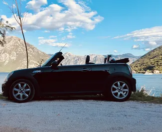 Benzin 1,6L Motor von Mini Cooper S 2014 zur Miete in Budva.