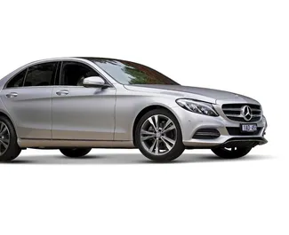 Frontansicht eines Mietwagens Mercedes-Benz C200 d in Ayia Napa, Zypern ✓ Auto Nr.4241. ✓ Automatisch TM ✓ 0 Bewertungen.