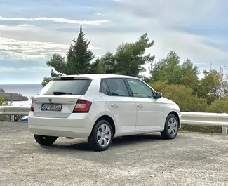 Autovermietung Skoda Fabia Nr.4388 Automatisch in Budva, ausgestattet mit einem 1,2L Motor ➤ Von Luka in Montenegro.