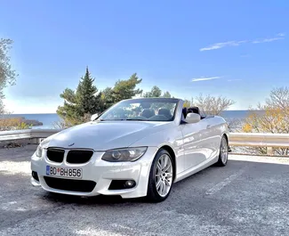 Frontansicht eines Mietwagens BMW 3-series Cabrio in Budva, Montenegro ✓ Auto Nr.4393. ✓ Automatisch TM ✓ 4 Bewertungen.