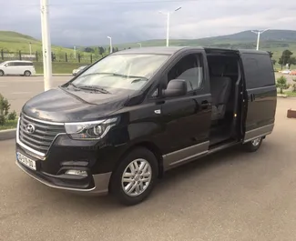 Mietwagen Hyundai H1 2019 in Georgien, mit Diesel-Kraftstoff und 175 PS ➤ Ab 220 GEL pro Tag.