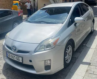 Autovermietung Toyota Prius Nr.4726 Automatisch in Tiflis, ausgestattet mit einem 1,6L Motor ➤ Von Davit in Georgien.