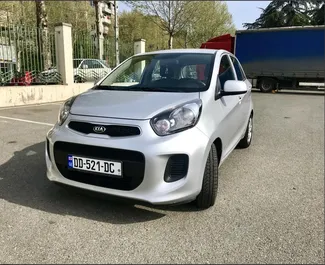 Frontansicht eines Mietwagens Kia Picanto in Tiflis, Georgien ✓ Auto Nr.4689. ✓ Schaltgetriebe TM ✓ 2 Bewertungen.