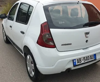 Mietwagen Dacia Sandero 2014 in Albanien, mit Diesel-Kraftstoff und 88 PS ➤ Ab 30 EUR pro Tag.