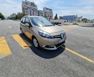 Frontansicht eines Mietwagens Renault Grand Scenic in Tirana, Albanien ✓ Auto Nr.4518. ✓ Automatisch TM ✓ 0 Bewertungen.