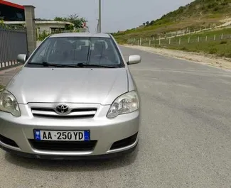 Frontansicht eines Mietwagens Toyota Corolla in Tirana, Albanien ✓ Auto Nr.4622. ✓ Automatisch TM ✓ 1 Bewertungen.