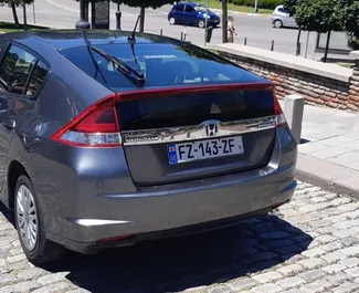 Mietwagen Honda Insight 2012 in Georgien, mit Benzin-Kraftstoff und 129 PS ➤ Ab 92 GEL pro Tag.